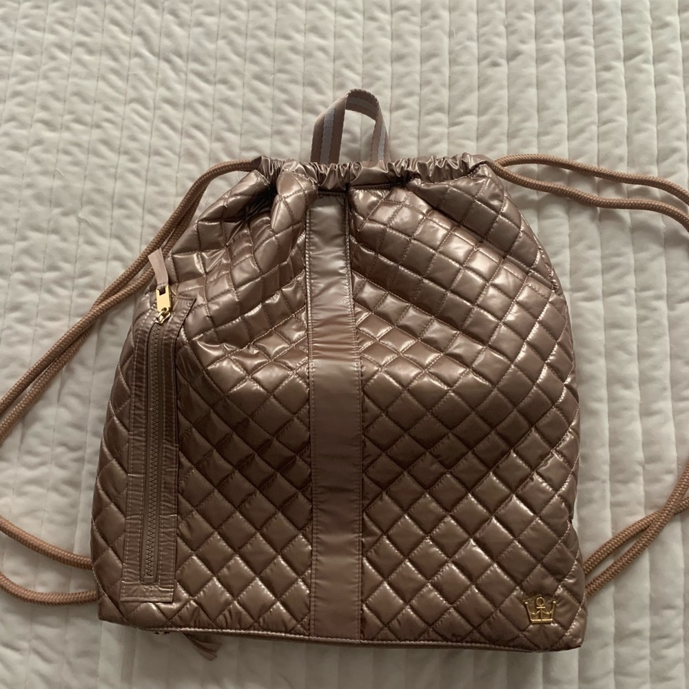 Oliver Thomas Quilted Metallic Taupe Drawstring Backpack